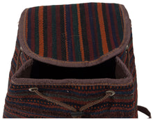 Carica l&#39;immagine nel visualizzatore di Gallery, Zainetto di Kilim Vecchia Manifattura Originale (40x30 Cm)
