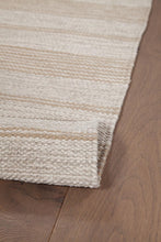 Lade das Bild in den Galerie-Viewer, BAY STRIPE BEIGE 50X80 CM (Galleriafarah1970)
