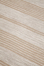 Lade das Bild in den Galerie-Viewer, BAY STRIPE BEIGE 50X80 CM (Galleriafarah1970)
