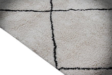 Carica l&#39;immagine nel visualizzatore di Gallery, Kilim Carpets by Jalal TAPPETO BERBERO IN COTONE DES.7 230X160

