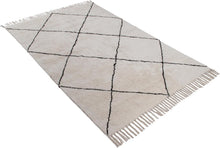 Carica l'immagine nel visualizzatore di Gallery, Kilim Carpets by Jalal TAPPETO BERBERO IN COTONE DES.7 230X160
