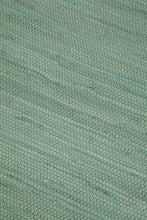 Lade das Bild in den Galerie-Viewer, Kilim ABANO LIGHT GREEN 180X120
