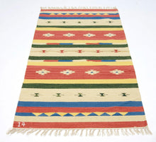 Carica l'immagine nel visualizzatore di Gallery, 200x140 CM CM Autentik Kilim Kelem Original Hand Made Classic STYL - EASY TO CLEAN - DOUBLE FACE

