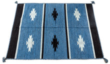 Load image into Gallery viewer, Galleria Farah1970 - 200x140 CM Kilim Autentico, Originale e Fatto a Mano Ideale Per la Sala , Salotto , Ufficio , Seconda casa e la cucina (Lavabile In Lavatrice)
