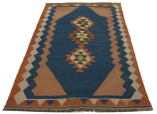 Lade das Bild in den Galerie-Viewer, Kilim Qilim Kelem-Teppich original, (183x104 cm)
