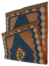 Carica l&#39;immagine nel visualizzatore di Gallery, Kilim Qilim Kelem-Teppich original, (183x104 cm)
