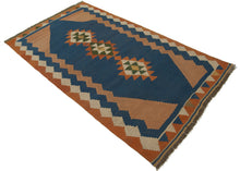 Load image into Gallery viewer, Kilim Qilim Kelem-Teppich original, (183x104 cm)
