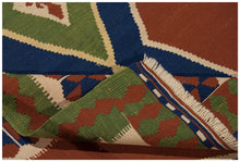 Load image into Gallery viewer, 194x146 cm - Kilim Qilim Kelem original authentisch handgemacht mit
