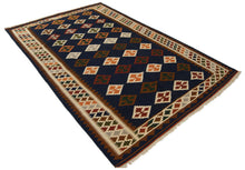 Lade das Bild in den Galerie-Viewer, Kilim Qilim Kelem original, (254x152 cm) authentisch handgemacht mit 
