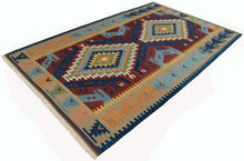 Lade das Bild in den Galerie-Viewer, TEPPICH NEW KILIM 80% WOOL 20% COTTON 252x158 CM
