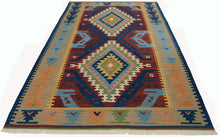 Lade das Bild in den Galerie-Viewer, TEPPICH NEW KILIM 80% WOOL 20% COTTON 252x158 CM
