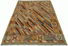Carica l'immagine nel visualizzatore di Gallery, Autentik Kilim Kelem Original Hand Made Classic STYL 179X128 CM
