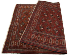 Carica l&#39;immagine nel visualizzatore di Gallery, 190x145 CM Original Authentic Hand Made Carpet 
