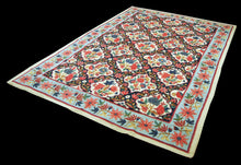 Carica l'immagine nel visualizzatore di Gallery, Kilim Kelem Indo Suzani Original Hand Made 289x183 CM
