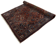 Lade das Bild in den Galerie-Viewer, VINTAGE Authentic original hand knotted carpet 200x137 CM
