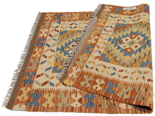 Load image into Gallery viewer, 117x84 CM Autentik Kilim Kelem Original Hand Made Classic STYL
