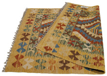 Lade das Bild in den Galerie-Viewer, 127x77 CM Autentik Kilim Kelem Original Hand Made Classic STYL
