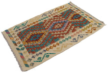 Carica l'immagine nel visualizzatore di Gallery, 140x67 CM Autentik Kilim Kelem Original Hand Made Classic STYL
