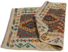 Carica l'immagine nel visualizzatore di Gallery, 140x67 CM Autentik Kilim Kelem Original Hand Made Classic STYL
