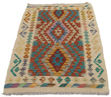 Carica l'immagine nel visualizzatore di Gallery, 140x67 CM Autentik Kilim Kelem Original Hand Made Classic STYL
