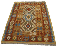 Carica l'immagine nel visualizzatore di Gallery, 119x85 CM Autentik Kilim Kelem Original Hand Made Classic STYL
