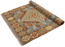 Load image into Gallery viewer, 126x86 CM Autentik Kilim Kelem Original Hand Made Classic STYL
