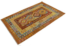 Carica l&#39;immagine nel visualizzatore di Gallery, 160x100 CM Autentik Kilim Kelem Original Hand Made Classic STYL
