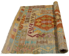 Carica l'immagine nel visualizzatore di Gallery, 142x100 CM Autentik Kilim Kelem Original Hand Made Classic STYL
