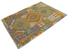 Lade das Bild in den Galerie-Viewer, 146X103 CM Autentik Kilim Kelem Original Hand Made Classic STYL
