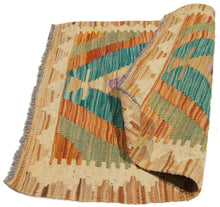 Carica l&#39;immagine nel visualizzatore di Gallery, 56x50 CM Autentik Kilim Kelem Original Hand Made Classic STYL

