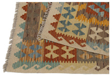 Carica l&#39;immagine nel visualizzatore di Gallery, 183x134 CM Kilim Autentico Originale Fatto a Mano Facile da Pulire Stile Tribale
