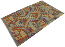 Load image into Gallery viewer, 124x80 CM Kilim Autentico Originale Fatto a Mano Facile da Pulire Stile Tribali
