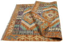 Lade das Bild in den Galerie-Viewer, 123X82 CM Kilim Autentico Originale Fatto a Mano Facile da Pulire Stile Tribali
