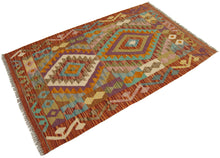 Carica l&#39;immagine nel visualizzatore di Gallery, 125x80 CM Kilim Autentico Originale Fatto a Mano Facile da Pulire Stile Rustico
