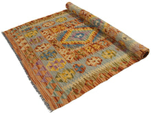 Lade das Bild in den Galerie-Viewer, 112X80 CM Kilim Autentico Originale Fatto a Mano Facile da Pulire Stile -Rustico
