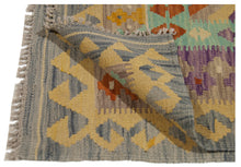 Lade das Bild in den Galerie-Viewer, 130x83 CM Kilim Autentico Originale Fatto a Mano Facile da Pulire Stile Rustico
