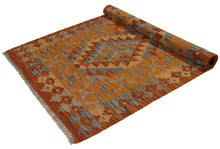 Carica l'immagine nel visualizzatore di Gallery, 125x77 CM Kilim Autentico Originale Fatto a Mano Facile da Pulire Stile Rustico
