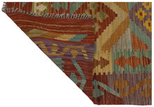 Load image into Gallery viewer, Autentik Kilim Kelem Original Hand Made Classic 123x83 CM
