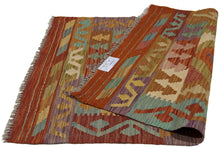 Lade das Bild in den Galerie-Viewer, Autentik Kilim Kelem Original Hand Made Classic 123x83 CM
