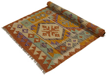 Carica l'immagine nel visualizzatore di Gallery, 115x80 CM Kilim Autentico Originale Fatto a Mano Facile da Pulire Stile Rustico
