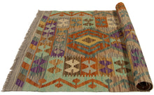 Carica l'immagine nel visualizzatore di Gallery, 135x82 CM Kilim Autentico Originale Fatto a Mano Facile da Pulire Stile Rustico
