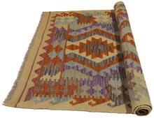 Carica l'immagine nel visualizzatore di Gallery, 118x87 CM Autentik Kilim Kelem Original Hand Made Classic STYL - EASY TO CLEAN
