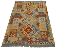 Carica l'immagine nel visualizzatore di Gallery, 130x82 CM Autentio kilim originale fatto a mano Stile classico - Facile da pulire
