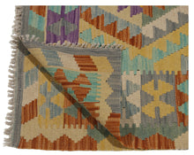 Carica l'immagine nel visualizzatore di Gallery, 125x86 CM Autentio kilim originale fatto a mano Stile classico Facile da pulire
