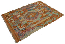 Carica l'immagine nel visualizzatore di Gallery, 88x64 CM Autentio kilim originale fatto a mano Stile classico - Facile da pulire
