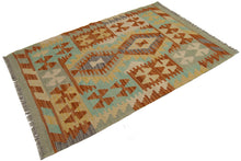 Carica l'immagine nel visualizzatore di Gallery, 100x67 CM Autentio kilim originale fatto a mano Stile classico - Facile da pulire
