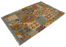 Carica l&#39;immagine nel visualizzatore di Gallery, 90x65 CM Autentio kilim originale fatto a mano Stile classico - Facile da pulire
