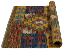 Carica l'immagine nel visualizzatore di Gallery, 86x60 CM Autentik Kilim Kelem Original Hand Made Classic STYL - EASY TO CLEAN  - colors
