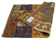 Carica l'immagine nel visualizzatore di Gallery, 86x60 CM Autentik Kilim Kelem Original Hand Made Classic STYL - EASY TO CLEAN  - colors
