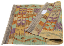 Carica l'immagine nel visualizzatore di Gallery, 92x74 CM Autentio kilim originale fatto a mano Stile classico - Facile da pulire
